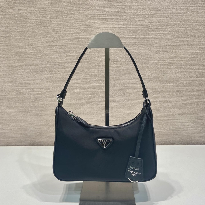 Pra*a hobo bags